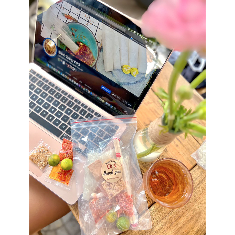Bánh Tráng đũa ( hoặc Bánh tráng tỏi tép )