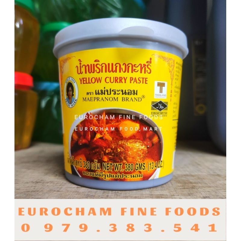 Gia Vị Sốt Cà Ri Curry Paste Massaman Kanokwan Hộp 500 Gram