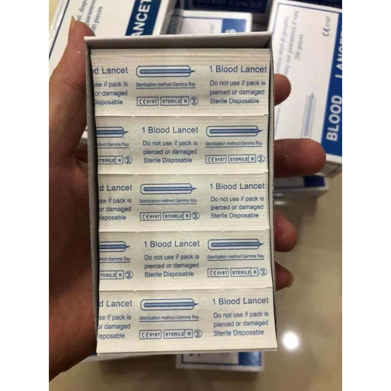 Kim Chích Mụn LANCETS Hộp 200 Kim - Kim chích mụn màu xanh- kim lễ mụn