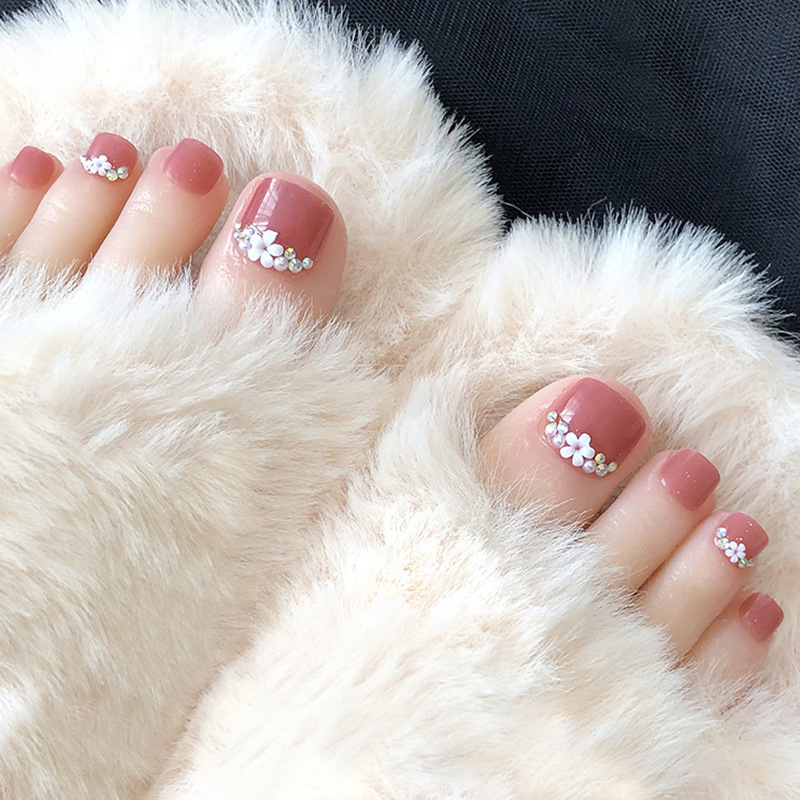 Set 24 móng chân giả,móng chân đính đá,nailbox chân đẹp thời trang kèm keo