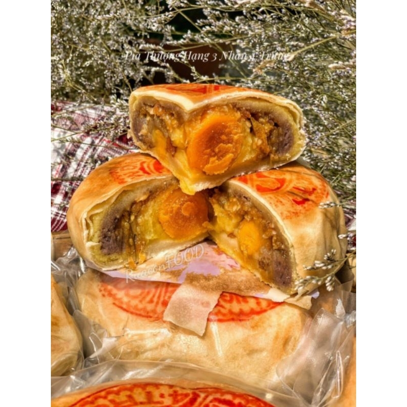 Bánh Pía THƯỢNG HẠNG 3 Nhân 4 trứng - 1 cái 500gr