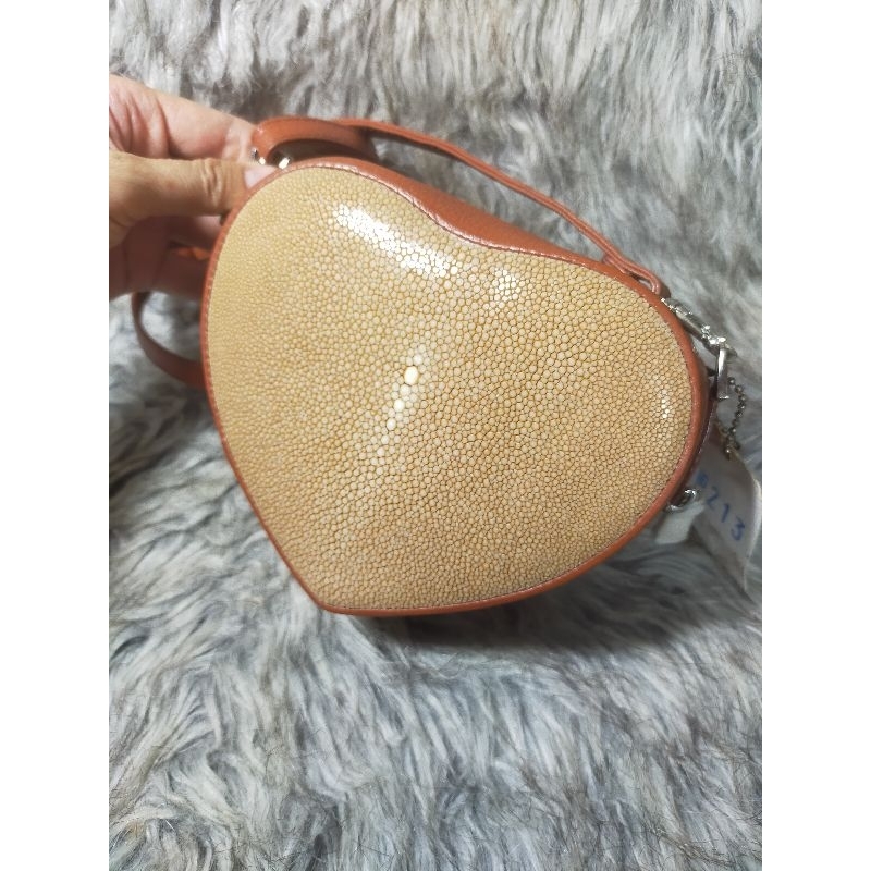 Túi xách si da cá đuối