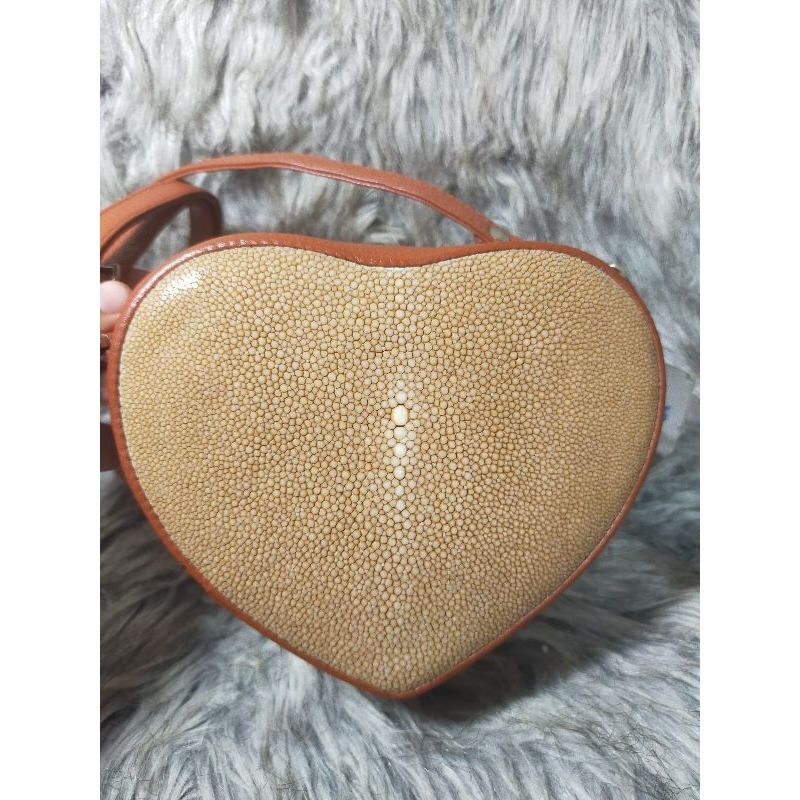 Túi xách si da cá đuối