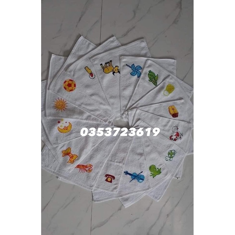 Khăn mầm non cotton in 50  hình khác nhau