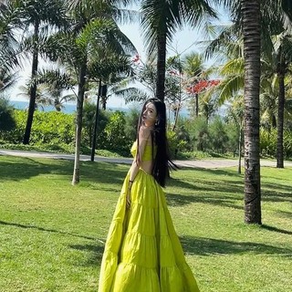 Đầm maxxi hở lưng hàng quảng châu