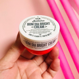 Kem dưỡng thể Sol De Janeiro Bom Dia Bright Brazilian Cream