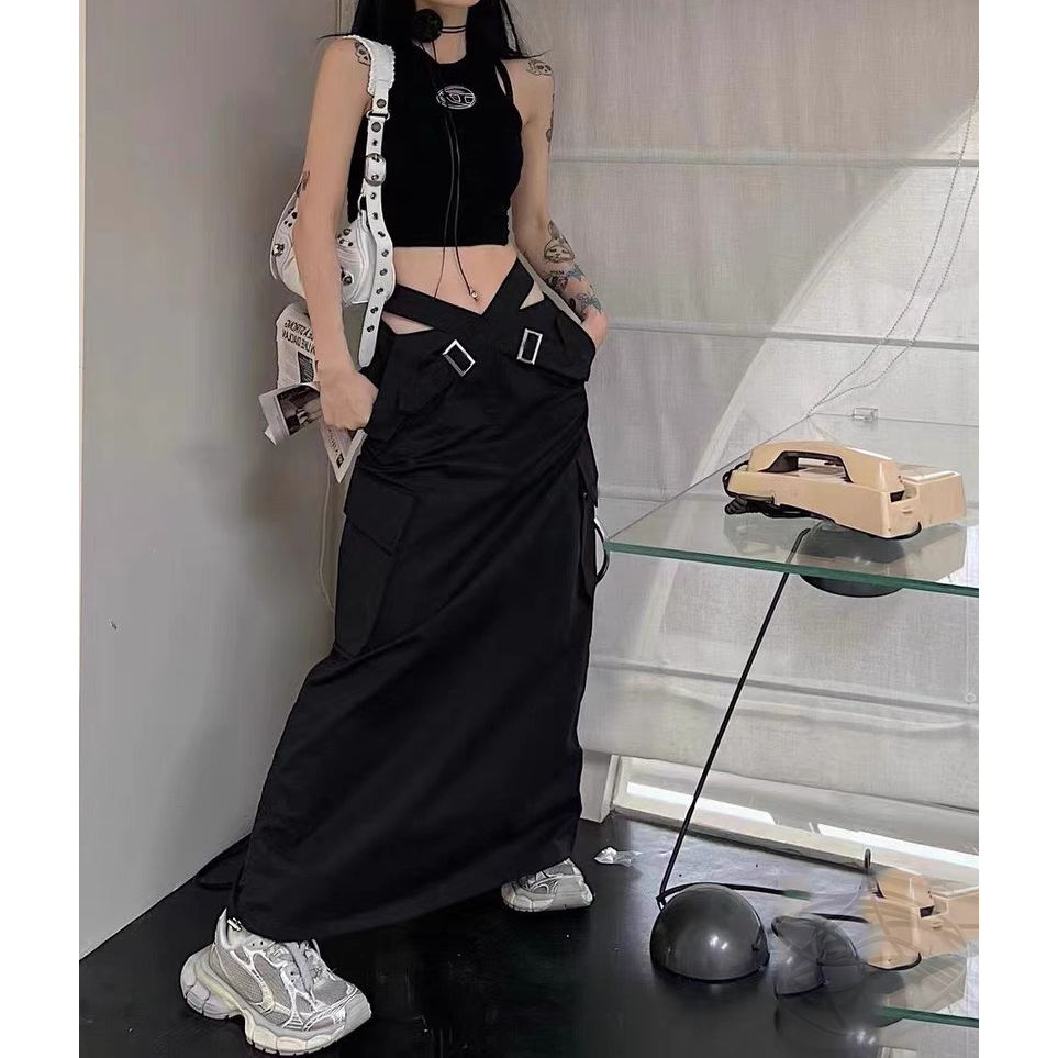 Chân váy dù cạp trễ đai chéo chất gió hạt ELWYN EL32