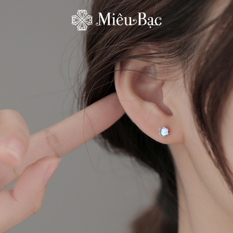 Bông tai bạc nữ Miêu Bạc khuyên tai đính đá mặt trăng 1 chiếc moonstone chốt vặn chất liệu bạc S925 MB37