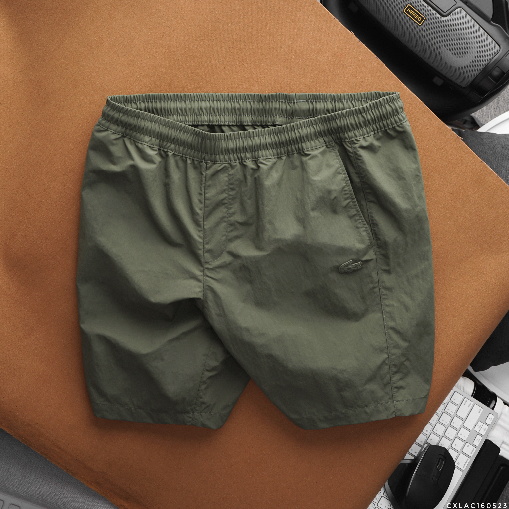 Quần short gió thời trang, quần lửng nam form trên gối, logo silicon chuẩn,  3 túi tiện lợi QS523