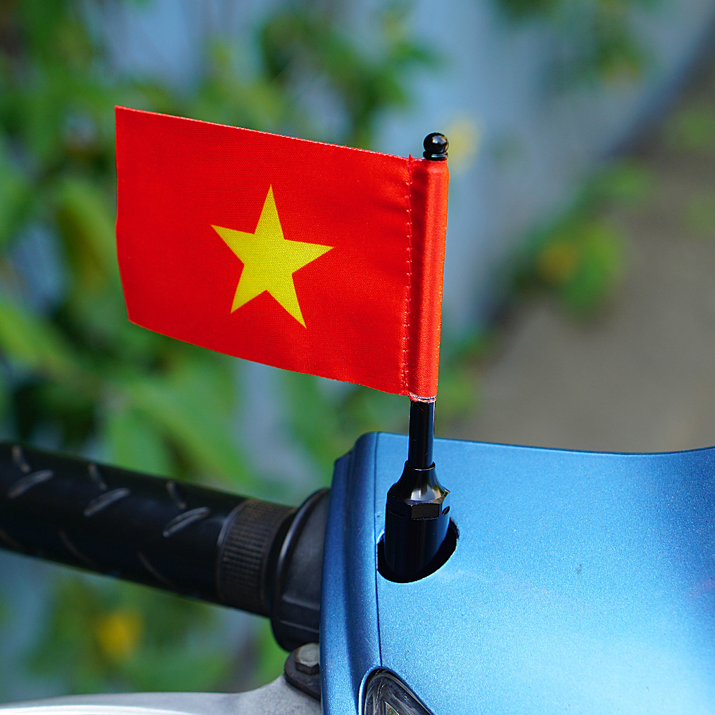 Cờ Việt Nam Gắn Ốc Chân Gương Nhôm PKX (ren 10 ly)