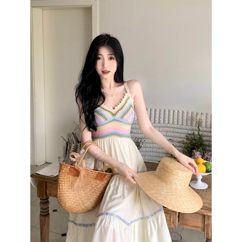 V206 Đầm váy dài hai dây đan len đi biển nhẹ nhàng mùa hè phong cách Pháp Retro Vintage Taobao mới 2023