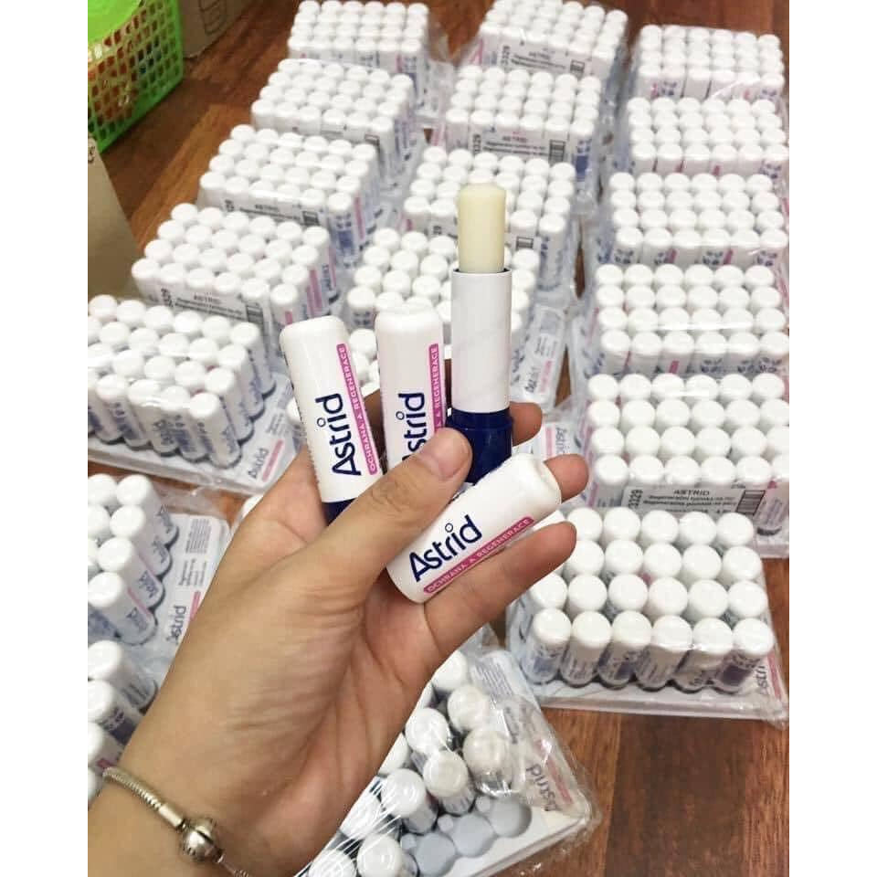 Son Dưỡng Môi Mỡ Hươu Astrid