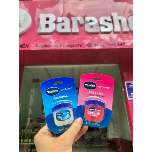 Dưỡng môi Vaseline