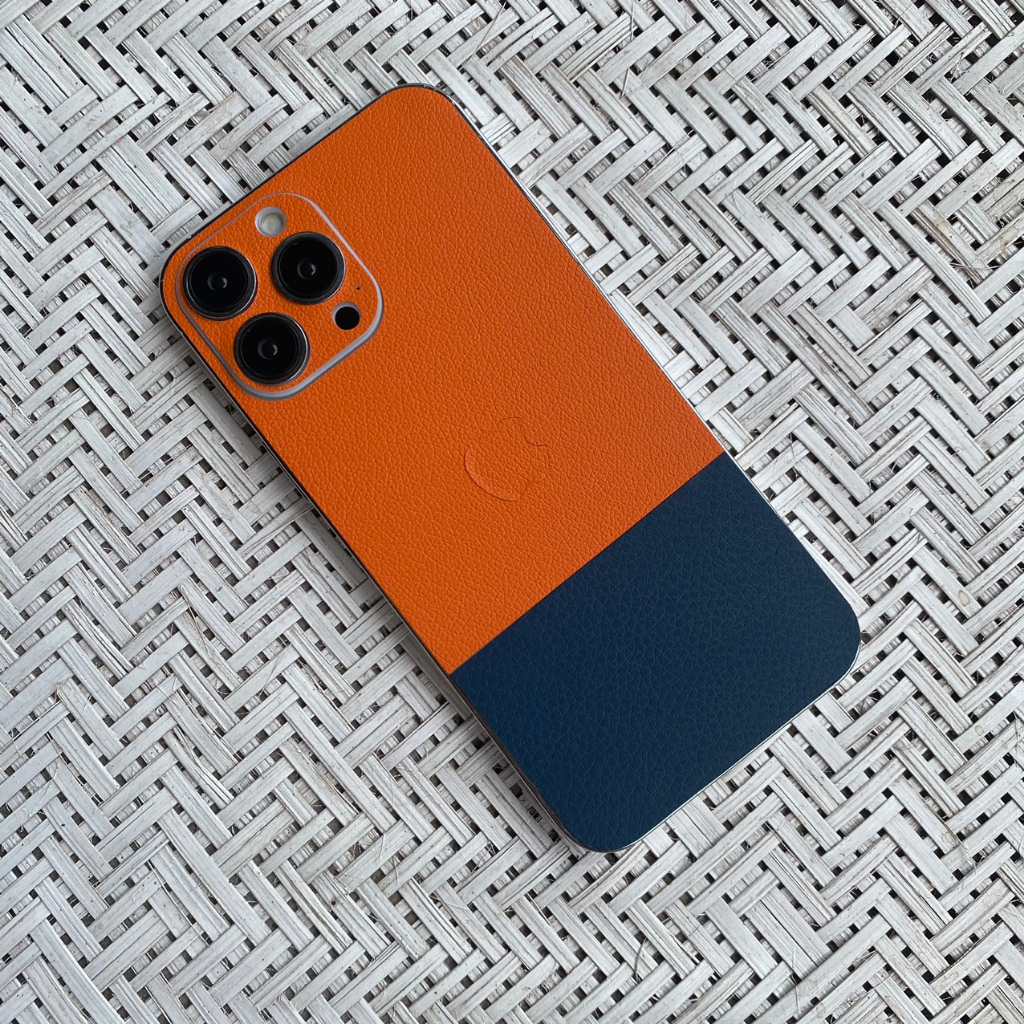 Dán skin iphone vân da 3M, Miếng dán điện thoại mix màu cam xanh có mọi dòng máy CX1