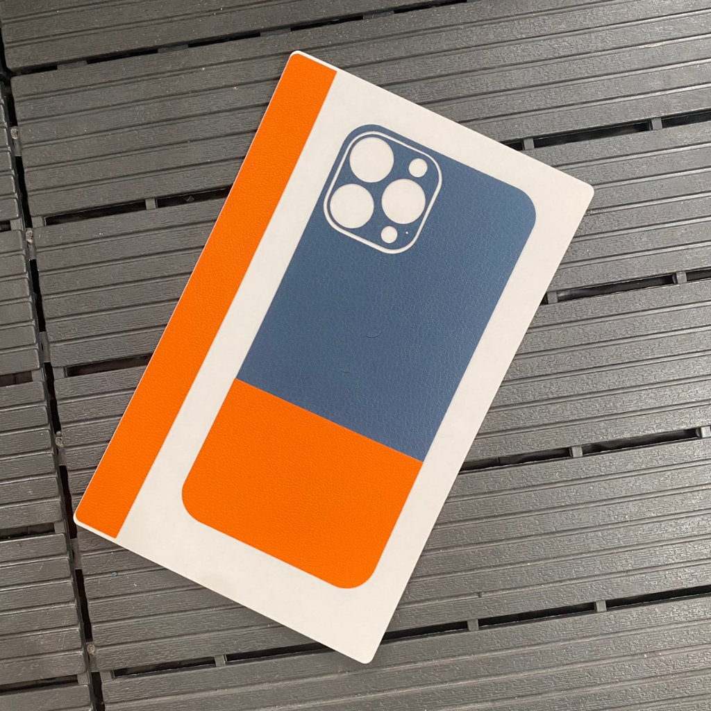 Dán skin iphone vân da 3M, Miếng dán điện thoại mix màu cam xanh có mọi dòng máy CX1