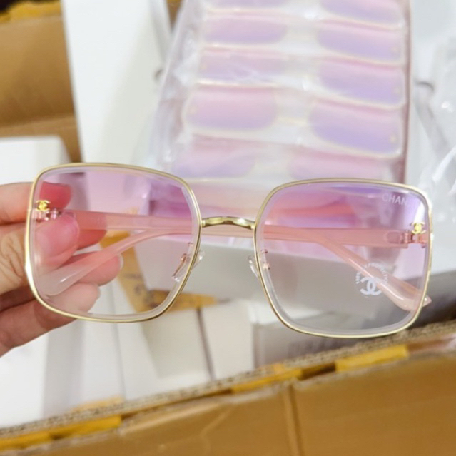Kính Vuông V10 Chà Neo Chữ X Màu Hồng Baby Đáng Yêu Hot Hit