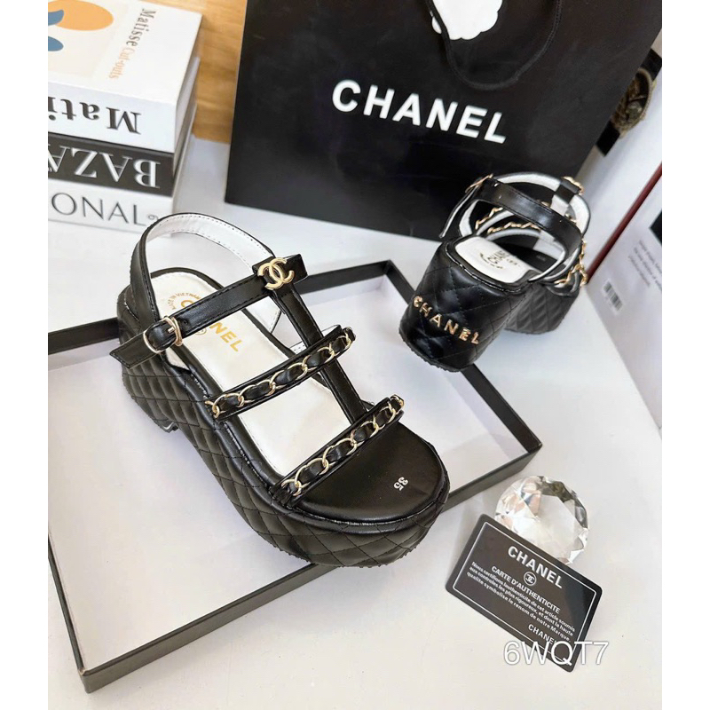 Sandal Bánh Mì Da Chỉ 3 Quai Đinh Phối Khoá Sang Êm Đẹp