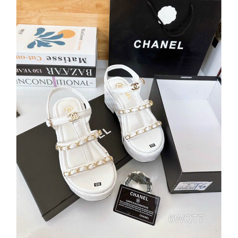 Sandal Bánh Mì Da Chỉ 3 Quai Đinh Phối Khoá Sang Êm Đẹp