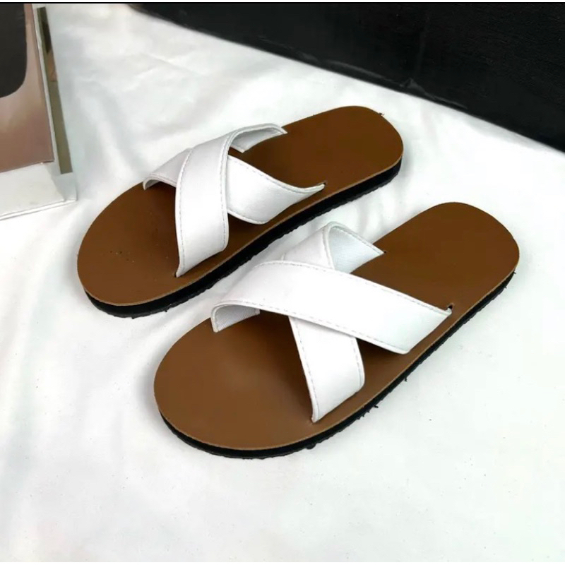 Sandal chéo nam nữ