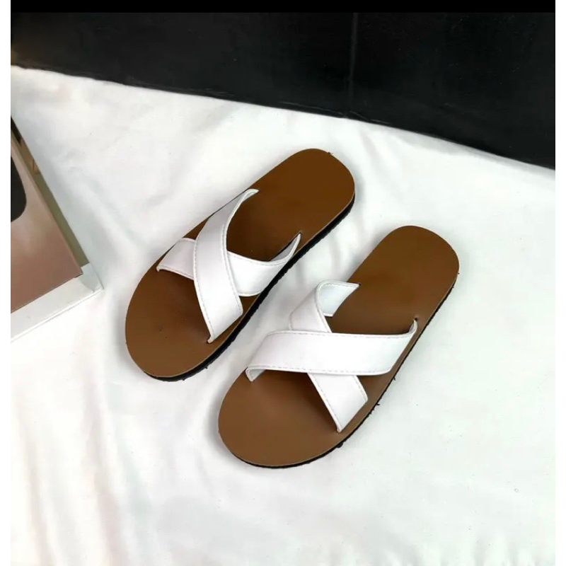 Sandal chéo nam nữ