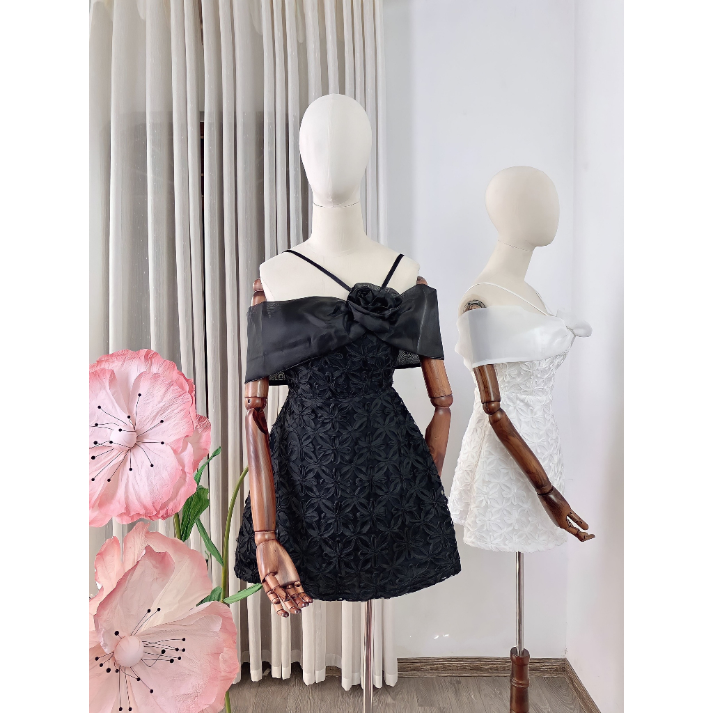 Váy ren nổi phối voan trễ vai