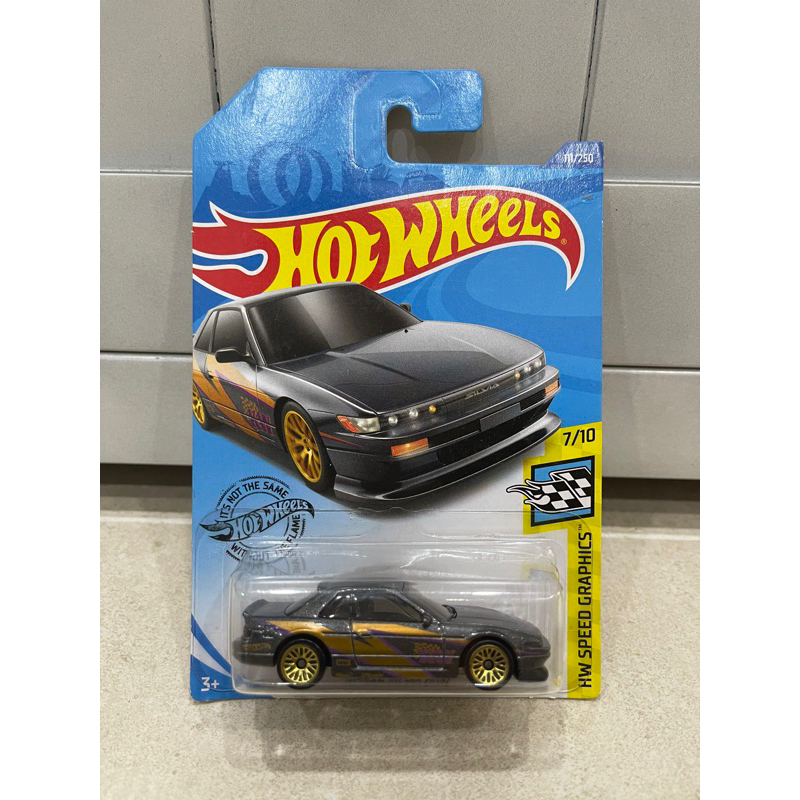 Xe mô hình đồ chơi Hotwheels cơ bản 1:64 - Nissan Silvia (S13)