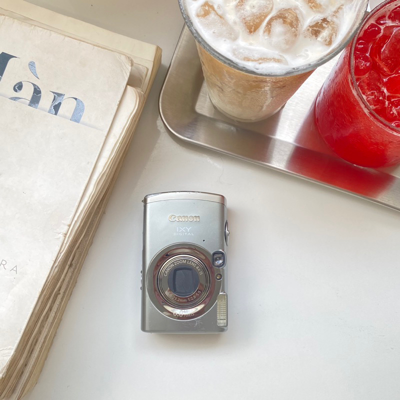 Máy ảnh Canon Ixy