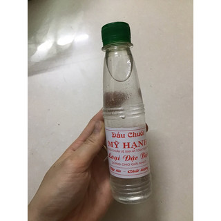 Chai dầu chuối 250ml ( dầu chuối dùng cho chè )