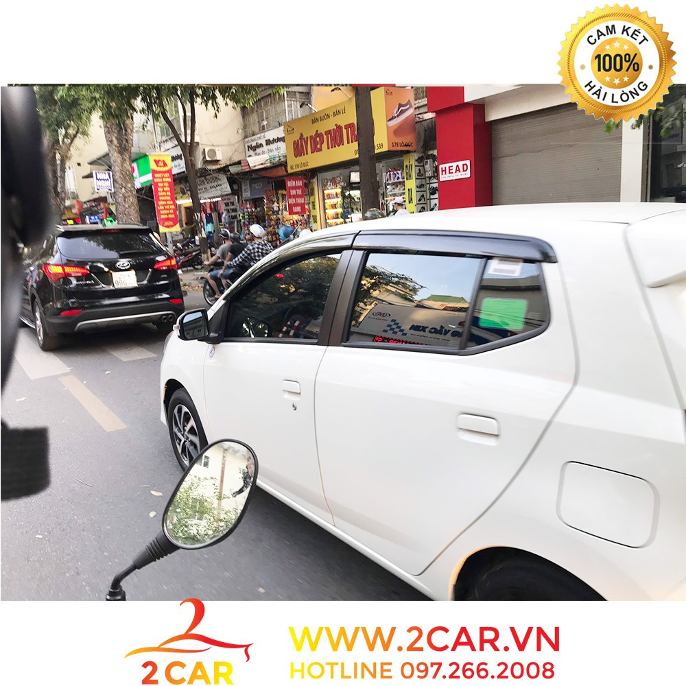 Vè che mưa xe Toyota Wigo 2018-2023 nhựa đen dày