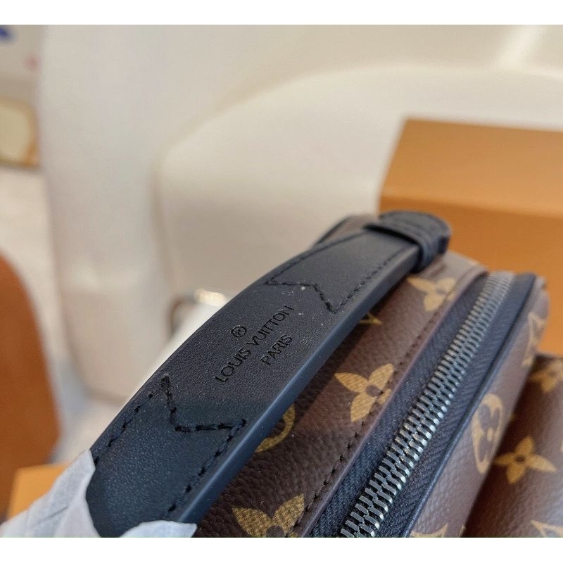 Túi LV nam& nữ hoa nâu sz25cm kèm quai đeo chất dày đẹp fullbox