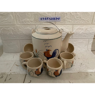 bộ bình trà con gà (1 lit 3 ) và 6 tách con gà