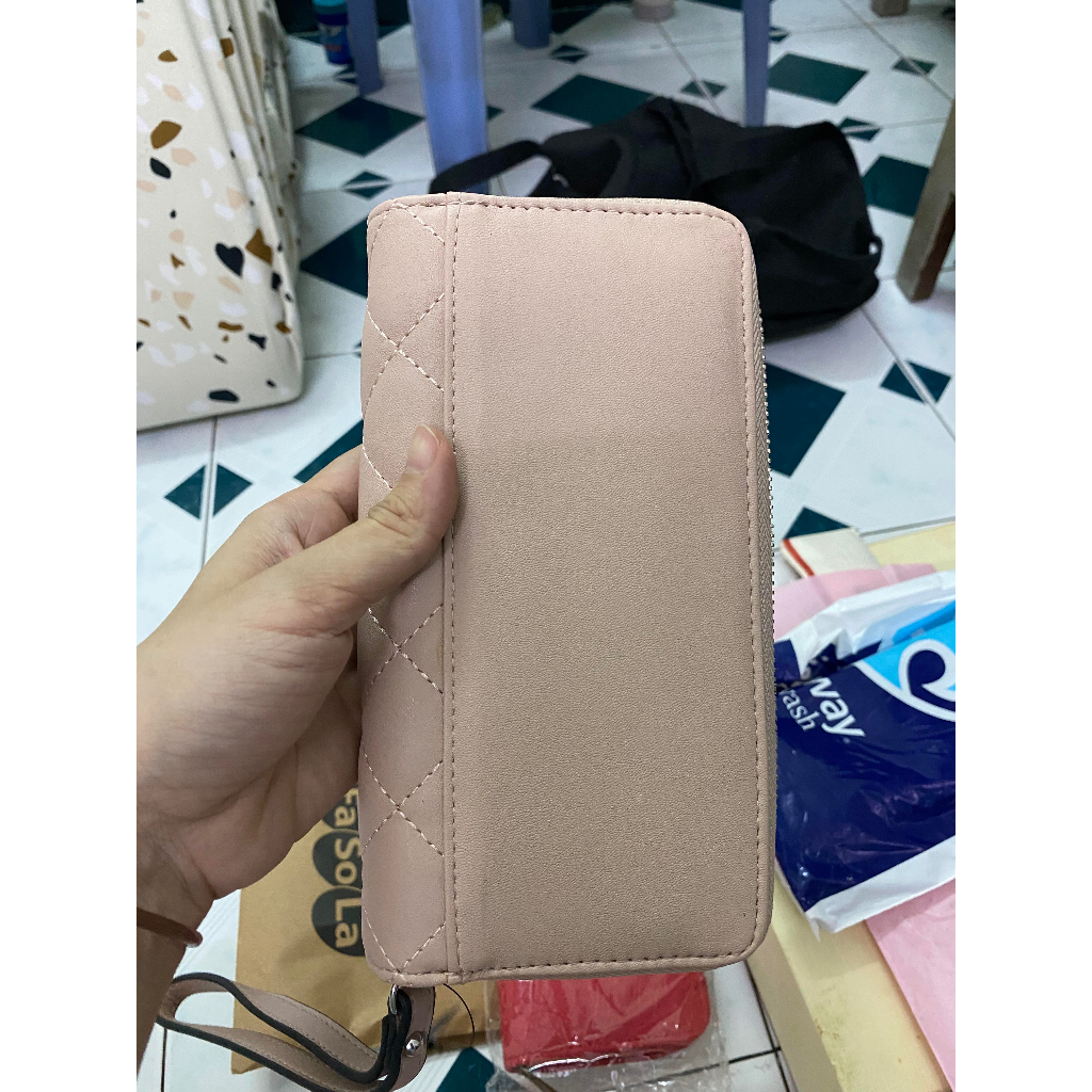 Ví Auth GUESS - hàng mua tại Mỹ mới 100%