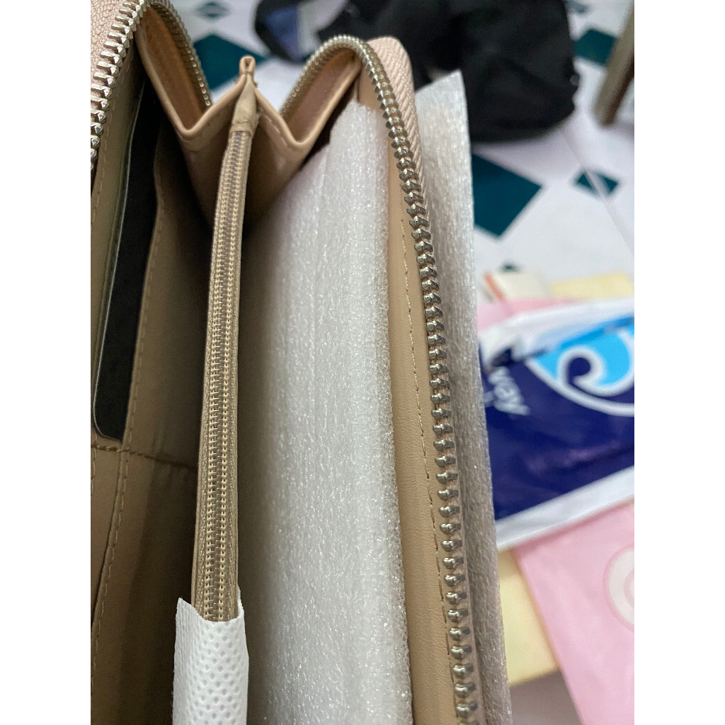 Ví Auth GUESS - hàng mua tại Mỹ mới 100%