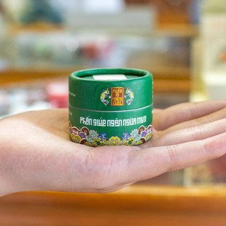 [Ưu đãi hôm nay] Phấn Ngừa Mụn, Kiềm Dầu Nhờn Phấn Nụ Hoàng Cung 25g