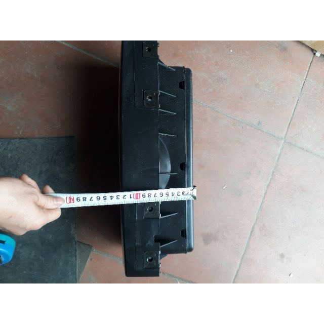 Đèn hậu lắp xe ô tô huyndai 15 tấn couty 24v