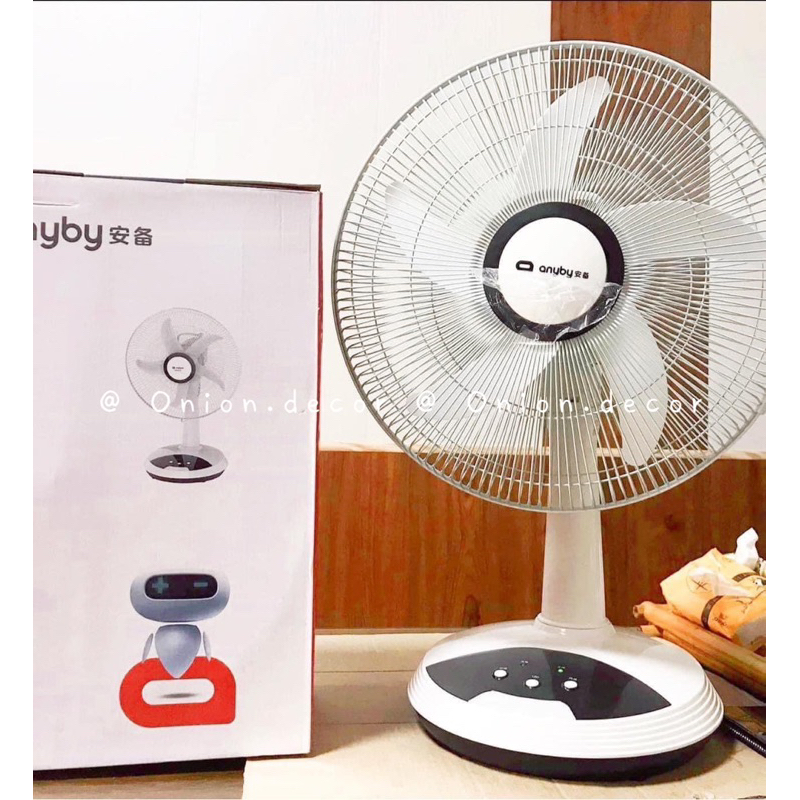 Sẵn Quạt tích điện anyby 5 cánh pin trâu dùng 5-45 tiếng