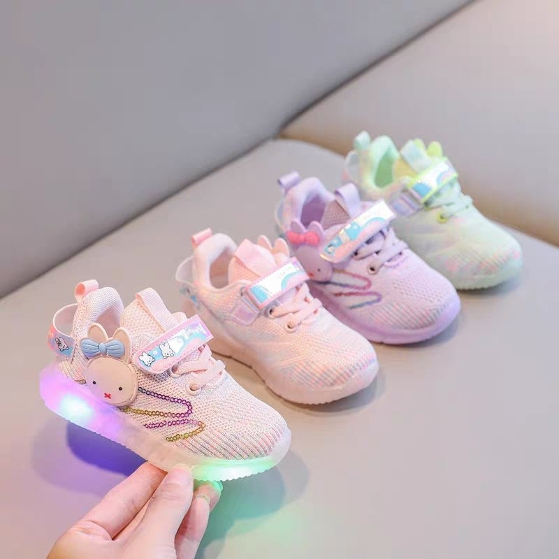 Giày búp bê xinh sáng đèn cho bé gái từ 1 tới 5 tuổi