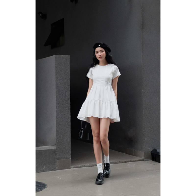 IWEAR • ELLE MINI DRESS - Đầm ngắn form babydoll