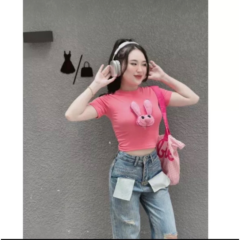 Áo croptop Thỏ Bông gắn 3 kim băng phía sau TTA688