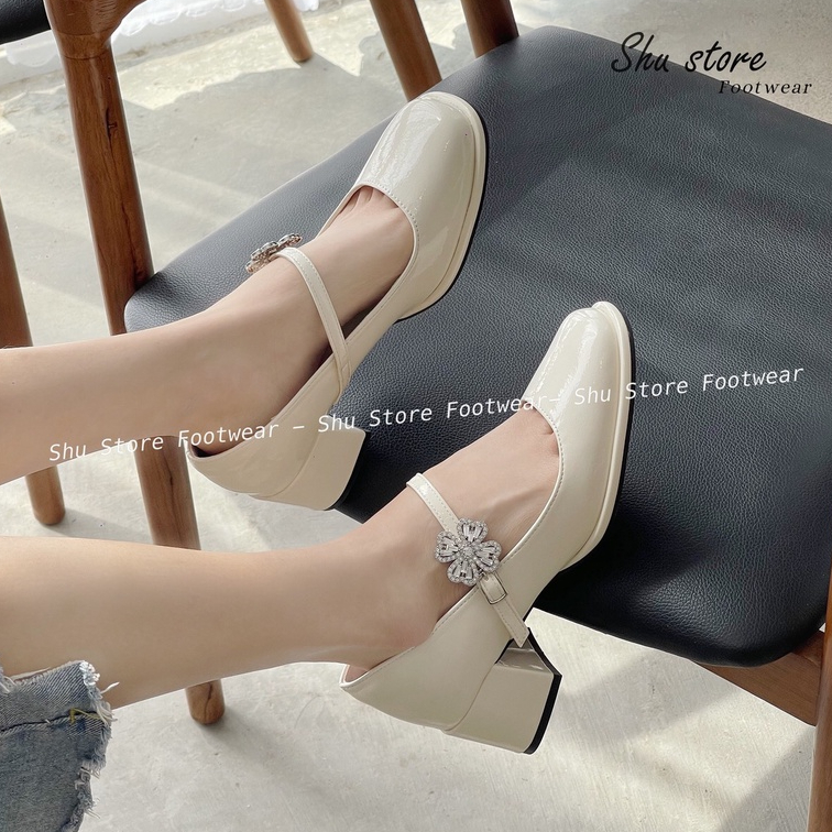 Shu Store | Giày búp bê quai ngang khoá đính hoa trà thời trang xinh xắn cho nữ