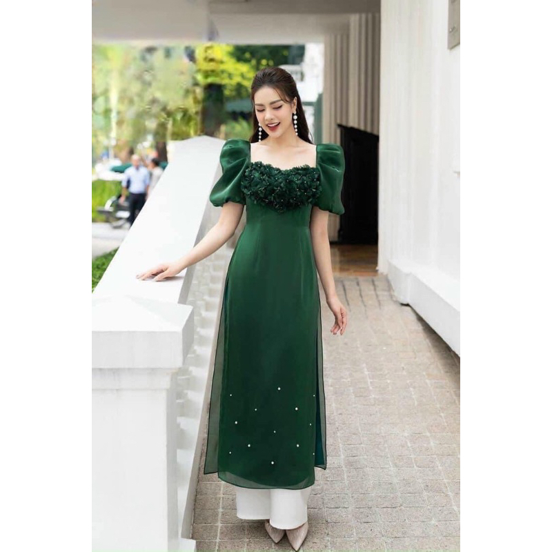Áo dài cách tân đính hoa tiểu thư, đính ngọc trai hàng cao cấp. Đủ màu sắcc, Voan tơ sống 4 tà