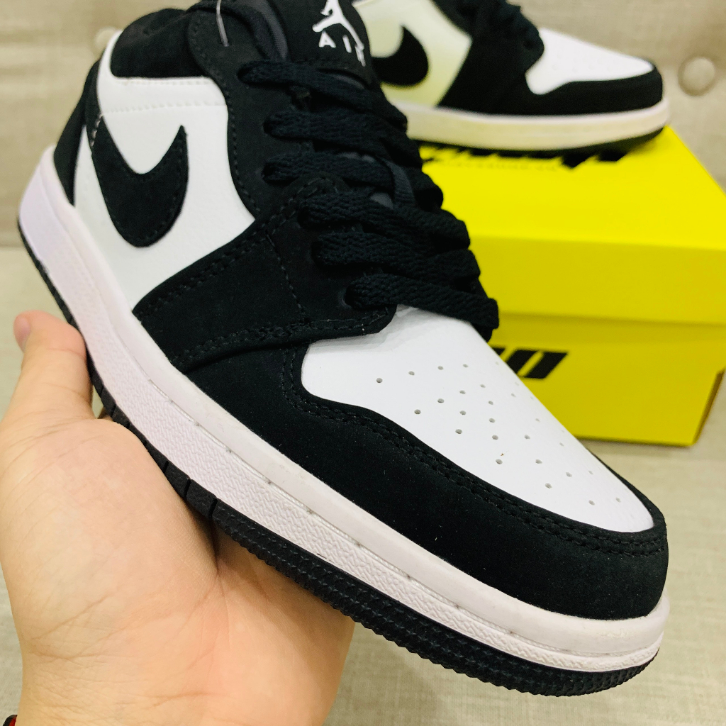 Giày_ Jordan 1 Low Panda Cổ Thấp Màu Đen Trắng,JD Cổ Thấp Nam Nữ Bản Đen Trắng Cực Hot Đủ Size Nam Nữ(Tặng box+bill+tất) | BigBuy360 - bigbuy360.vn