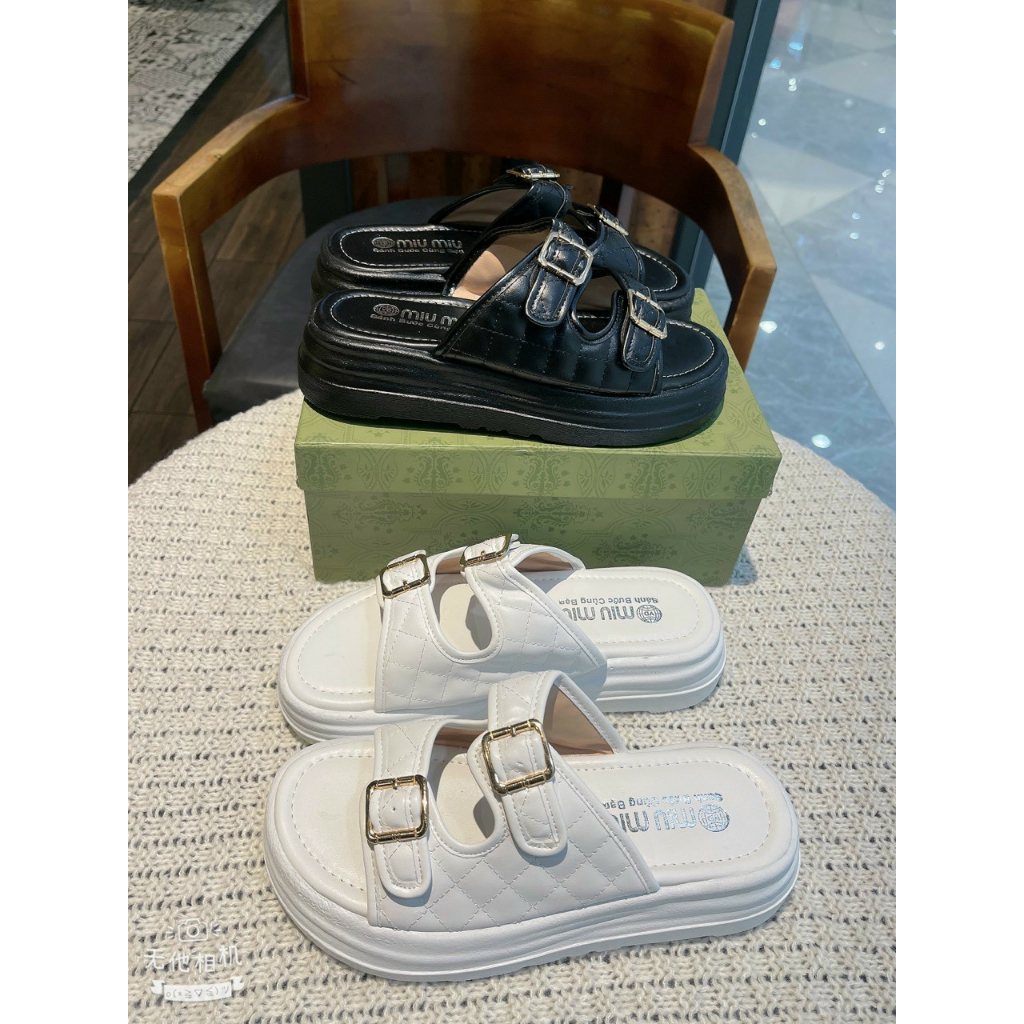 Dép Nữ Đế Cao 2 Quai Ngang Khóa Vuông Cao Su Mềm Nhẹ Dễ Đi