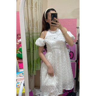 Đầm cổ yếm thanh lý