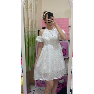 Đầm cổ yếm thanh lý