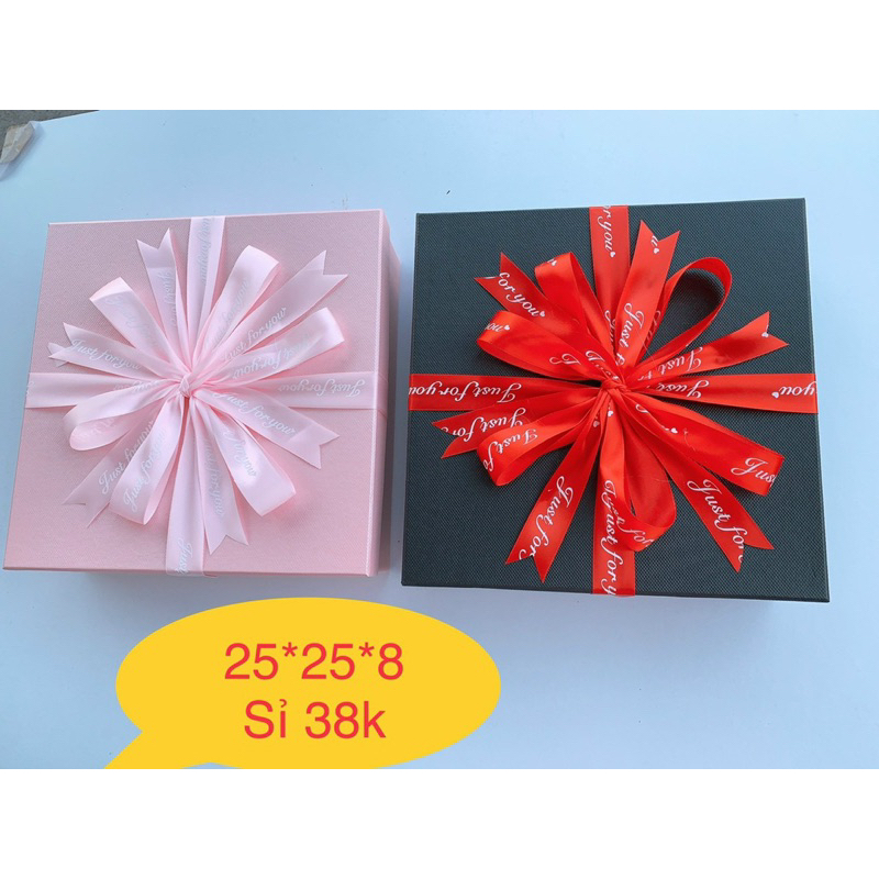 Hộp vuông size lớn, rộng 25cm cao 8cm