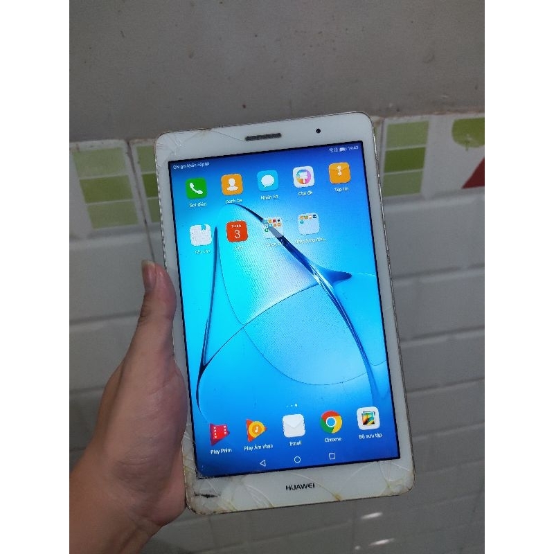 Xác điện thoại kiêm máy tính bảng cũ Huawei Mediapad T3 KOB-L09  nứt kính