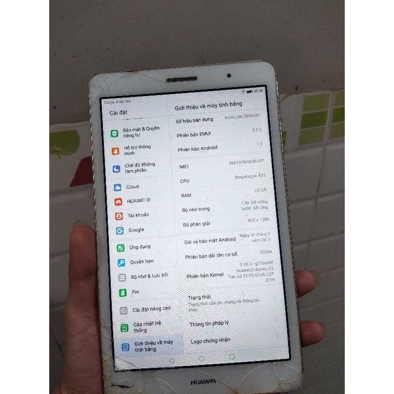 Xác điện thoại kiêm máy tính bảng cũ Huawei Mediapad T3 KOB-L09  nứt kính
