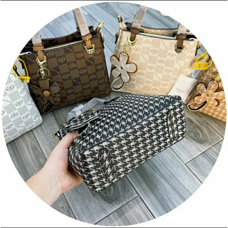 Túi công sở hãng nội địa cao cấp.