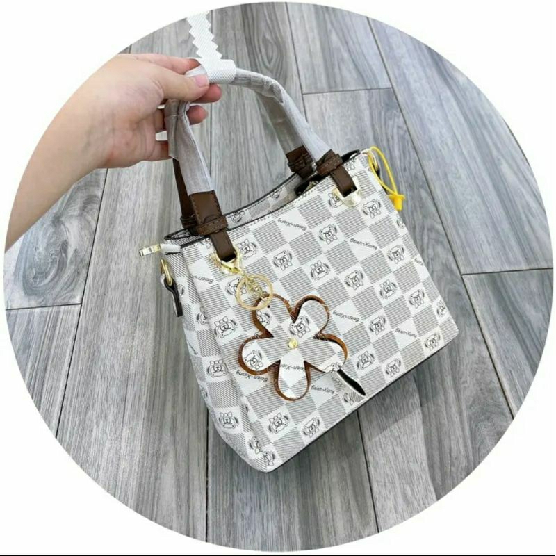 Túi công sở hãng nội địa cao cấp.